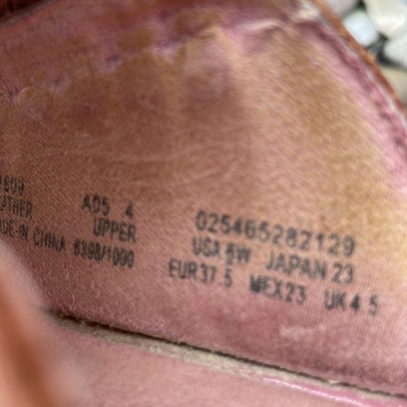 Cobbi‎ Cuddlers Woven Leather Sandals - Picture 7 of 8